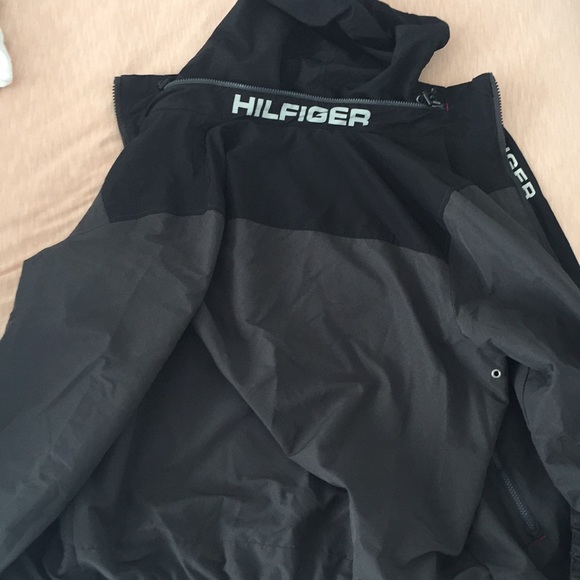 Tommy Hilfiger jacket - Picture 3 of 3